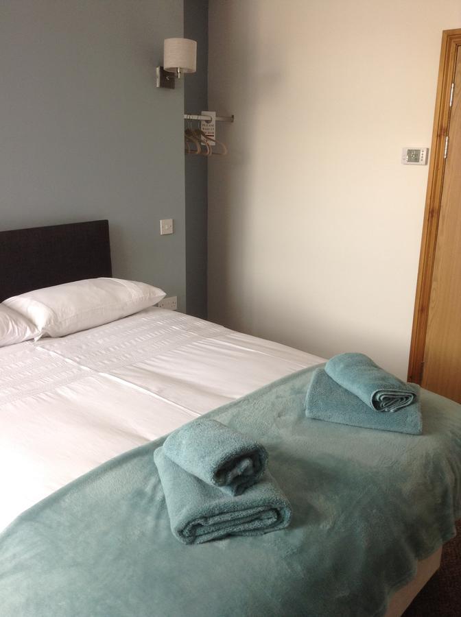 Hotel The Bear On The Square Millom Exterior foto